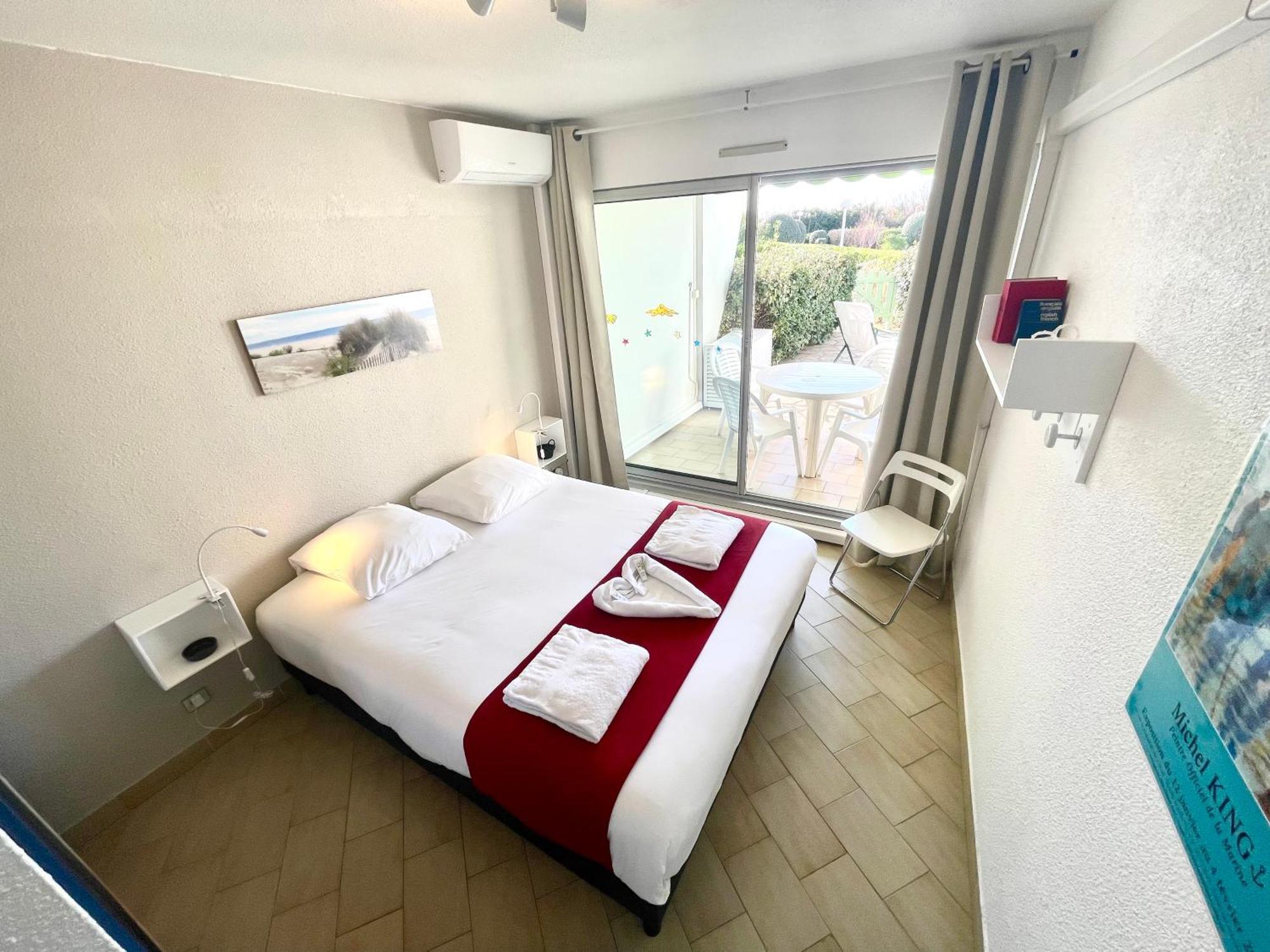Appartement Pgh N26 - Premiere Ligne, Jardin Et Parking Prive à La Grande Motte Extérieur photo